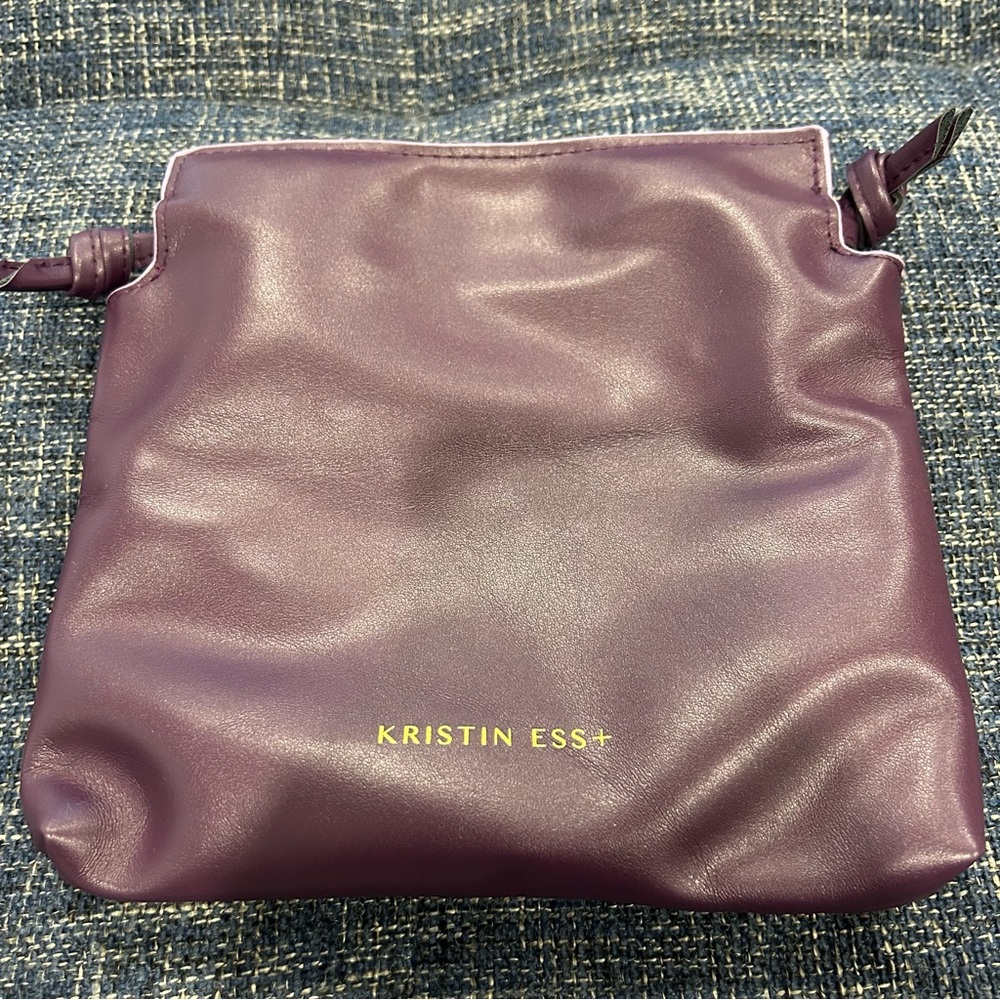 ☀️ 3/$15 Kristin Ess+ Makeup Toiletry Bag Purple